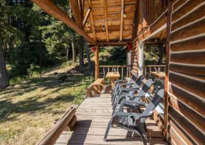 AP Ranch exterior Image of Cozy Canadian Cabin front porch.
