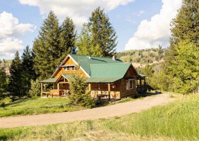 Raven's Nest Cabin at AP Ranch